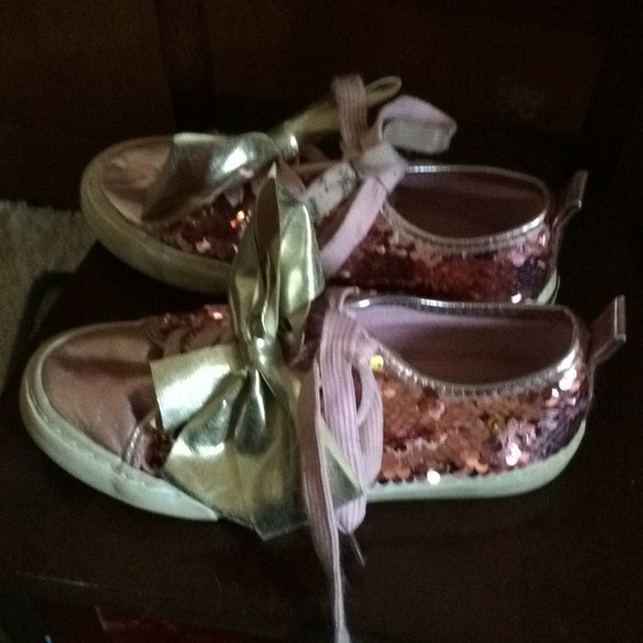 Girls Pink Glittery JoJo Sneakers - Picture 2 of 4